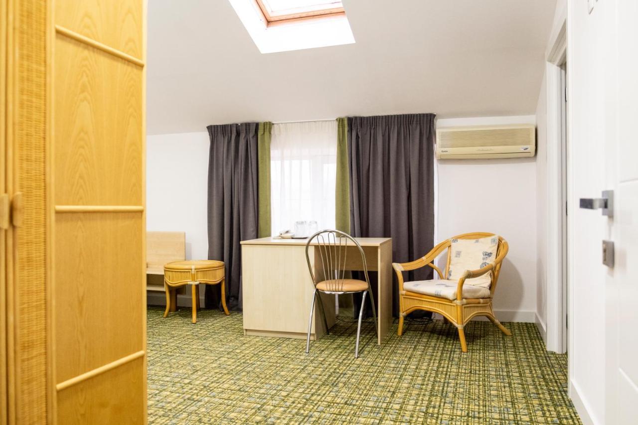 Hotel Casa Gabriela 3*